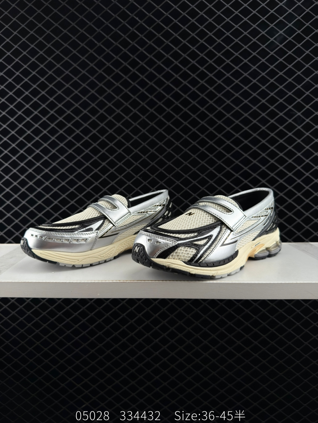 New Balance 1906L Loafer